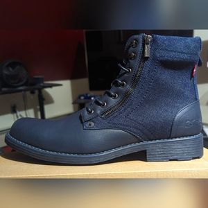 Bought them and never wore them. Do not need